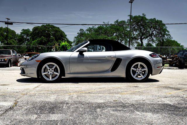 2023 Porsche 718 Boxster Base