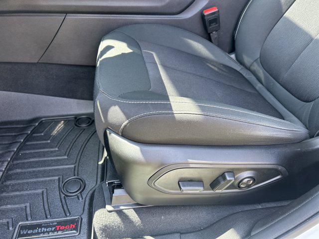 2025 Jeep Grand Cherokee L Laredo X 4x2