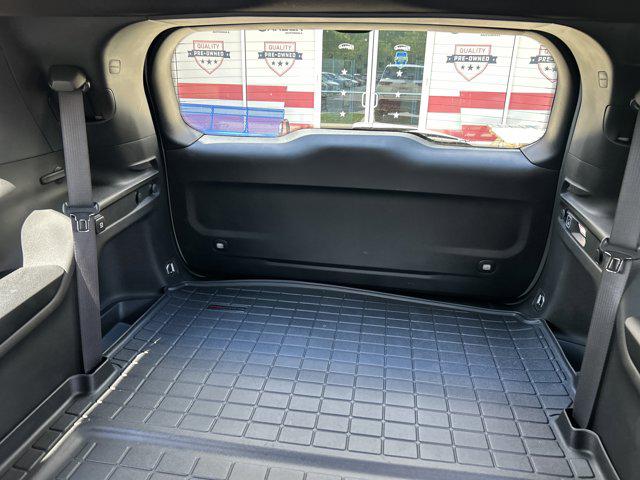 2025 Jeep Grand Cherokee L Laredo X 4x2
