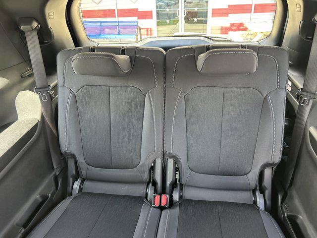 2025 Jeep Grand Cherokee L Laredo X 4x2