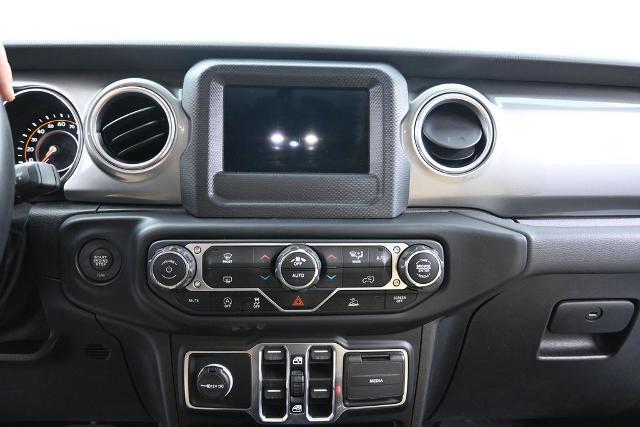 2021 Jeep Wrangler Sahara 4x4