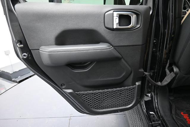 2021 Jeep Wrangler Sahara 4x4