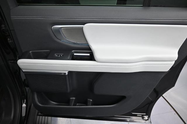 2025 Ford Expedition Platinum MAX