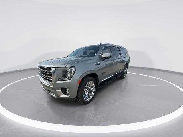 2023 GMC Yukon XL 4WD SLT