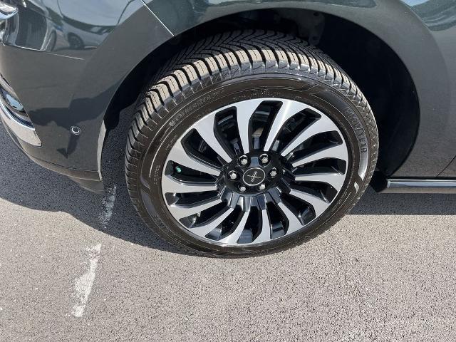 2022 Lincoln Navigator Black Label L