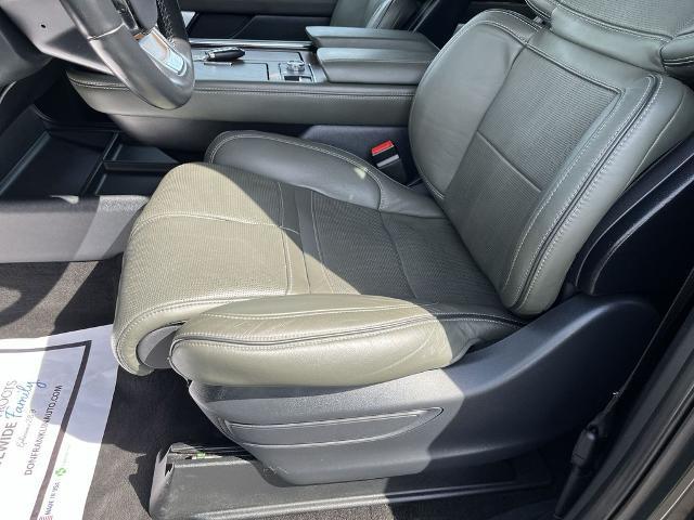 2022 Lincoln Navigator Black Label L