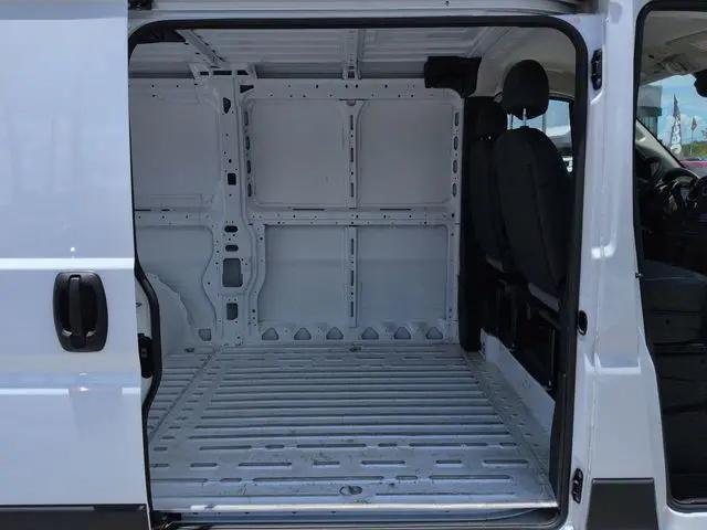 2025 Ram ProMaster 2500 Cargo Van Tradesman Low Roof 136" WB w/Pass Seat