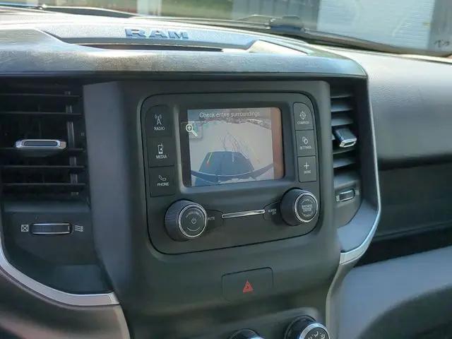 2019 Ram 1500 Big Horn/Lone Star Crew Cab 4x4 5'7" Box