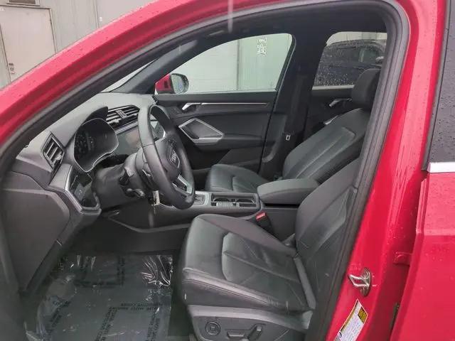 2025 Audi Q3 Premium 45 TFSI S line quattro Tiptronic