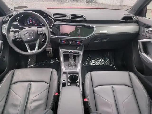 2025 Audi Q3 Premium 45 TFSI S line quattro Tiptronic