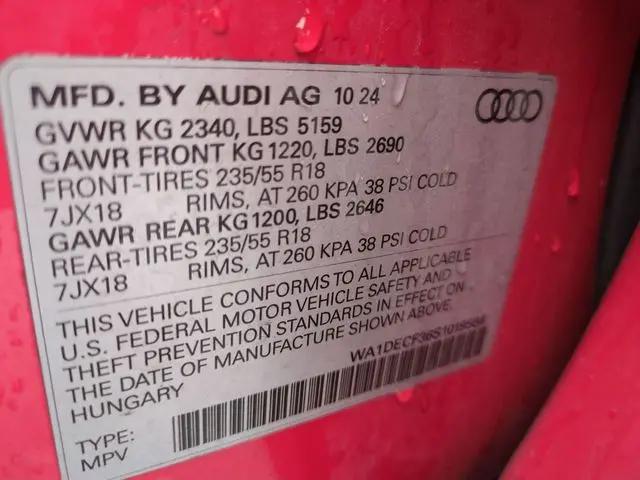2025 Audi Q3 Premium 45 TFSI S line quattro Tiptronic