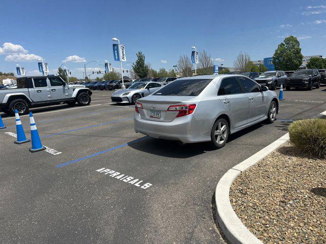 2012 Toyota Camry SE