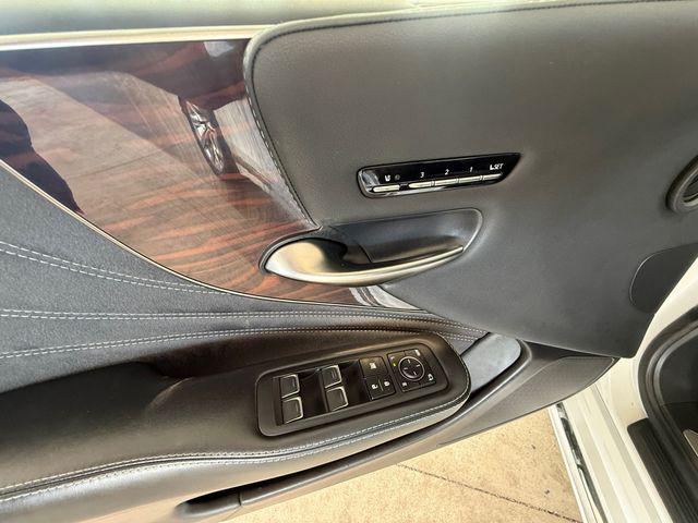 2022 Lexus LS 500 Base