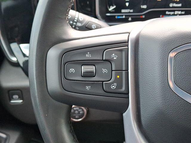2025 GMC Sierra 1500 4WD Crew Cab Short Box SLT