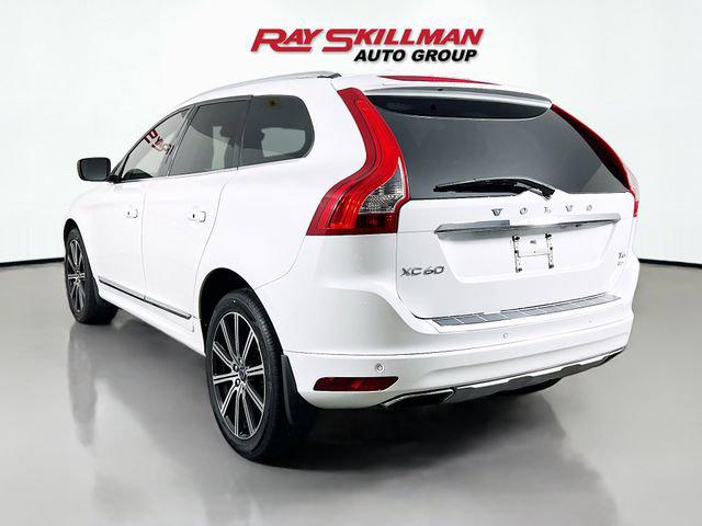2016 Volvo XC60 T6 Drive-E Platinum