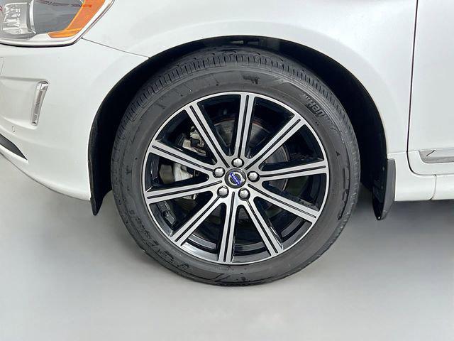 2016 Volvo XC60 T6 Drive-E Platinum