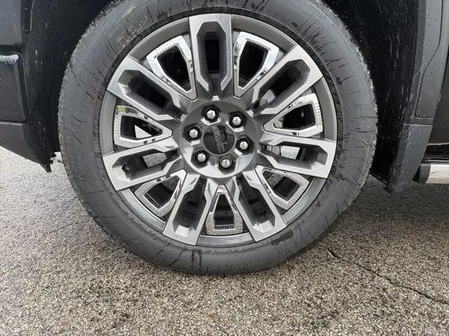 2026 GMC Sierra 1500 Crew Cab, Short Bed, Denali Ultimate, 4WD