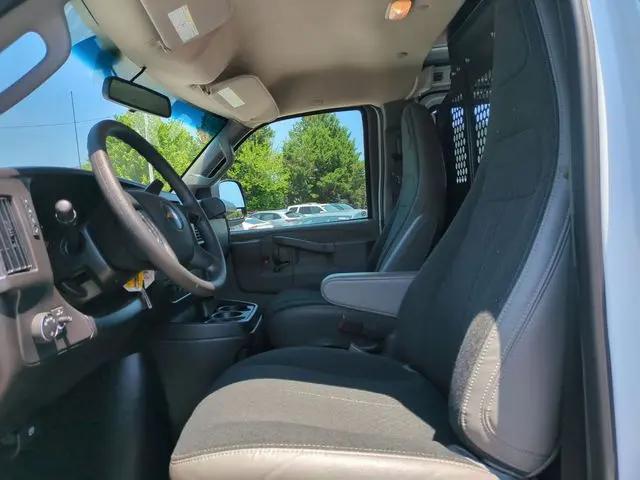 2025 Chevrolet Express Cargo Van RWD 2500 Regular Wheelbase WT