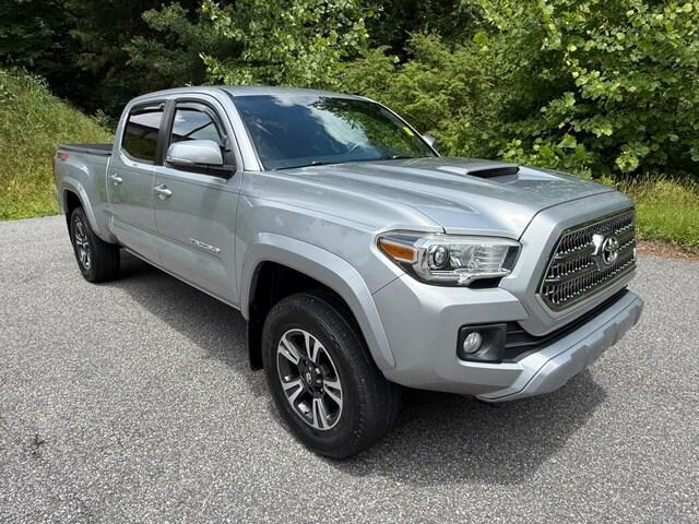 2017 Toyota Tacoma TRD Sport
