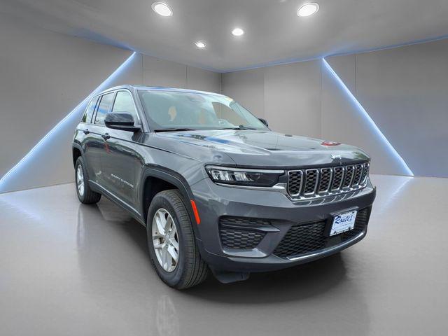 2024 Jeep Grand Cherokee Laredo X 4x4 2024 Jeep Grand Cherokee Laredo X 4x4