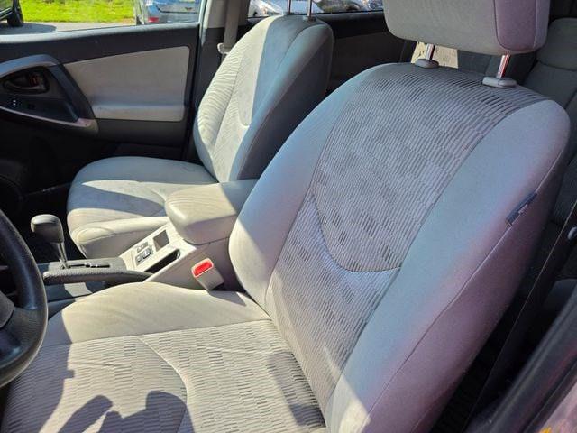 2012 Toyota RAV4 2012 Toyota RAV4