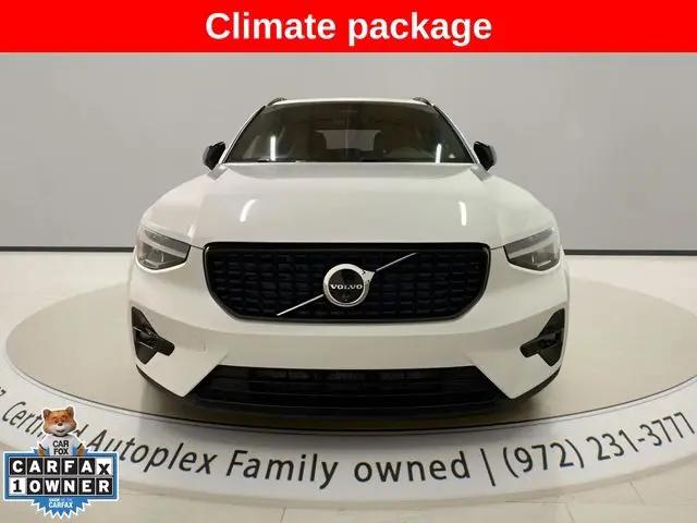 2025 Volvo XC40 B5 Plus Dark Theme for sale in Dallas, TX