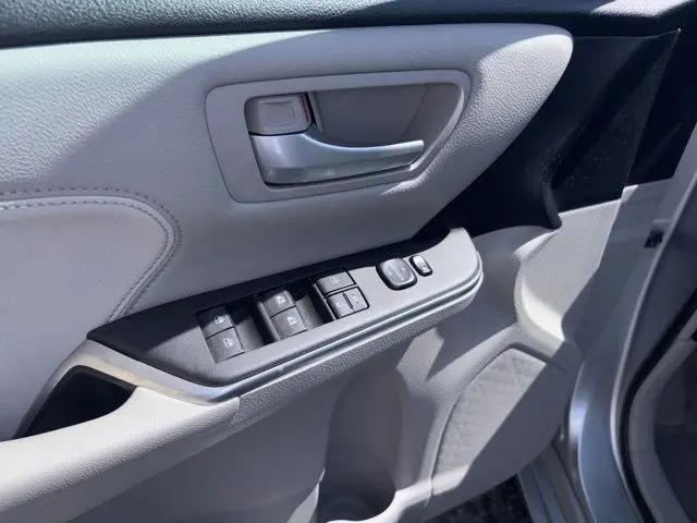 2016 Toyota Camry XLE