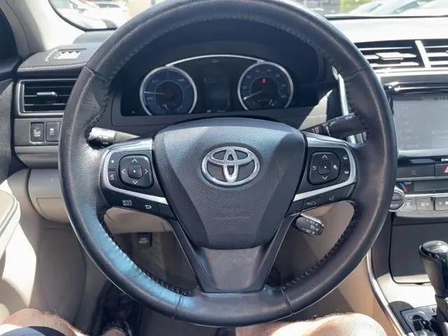 2016 Toyota Camry XLE