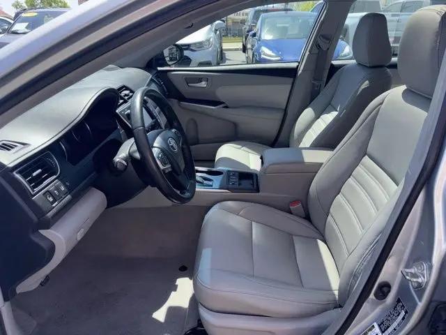 2016 Toyota Camry XLE