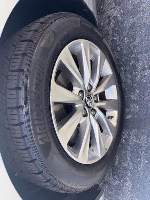 2016 Toyota Camry XLE