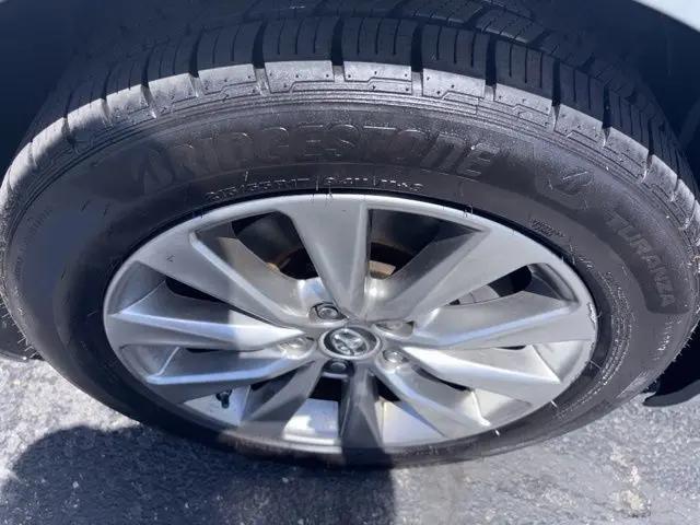 2016 Toyota Camry XLE