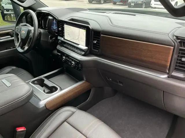 2024 Chevrolet Silverado 2500HD 4WD Crew Cab Standard Bed High Country