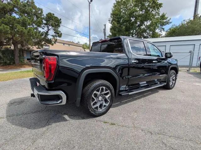 2026 GMC Sierra 1500 Crew Cab, Standard Bed, SLT, 4WD