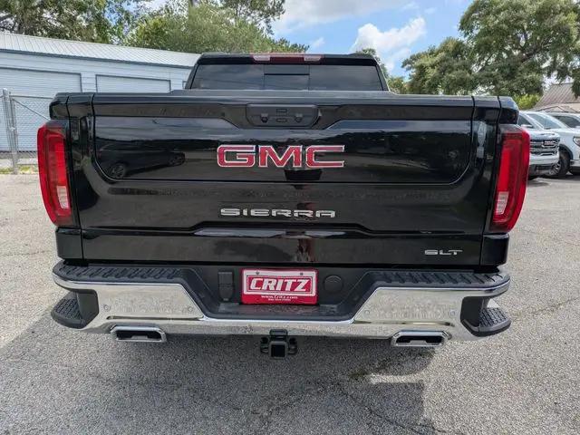 2026 GMC Sierra 1500 Crew Cab, Standard Bed, SLT, 4WD