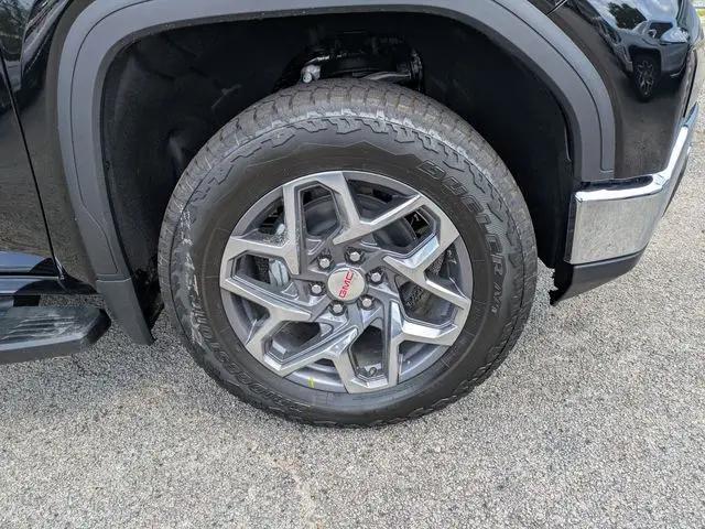 2026 GMC Sierra 1500 Crew Cab, Standard Bed, SLT, 4WD