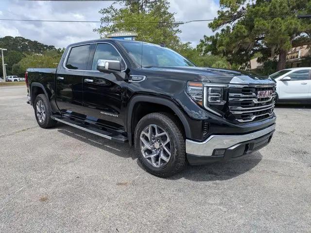 2026 GMC Sierra 1500 Crew Cab, Standard Bed, SLT, 4WD