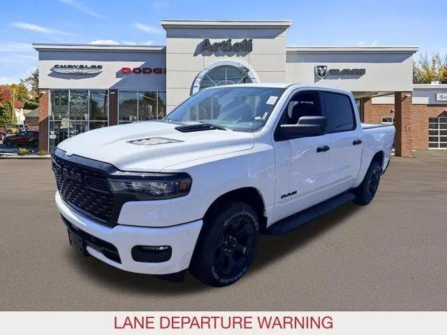 2026 Ram 1500 Express Crew Cab 4x4 57 Box