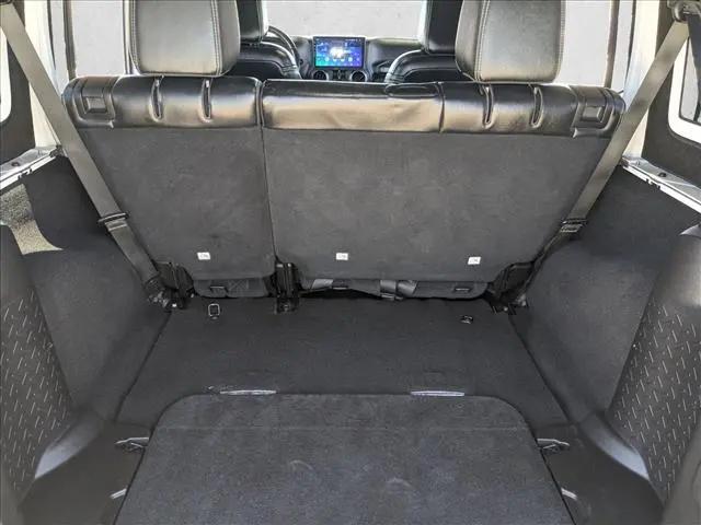 2016 Jeep Wrangler Unlimited Freedom