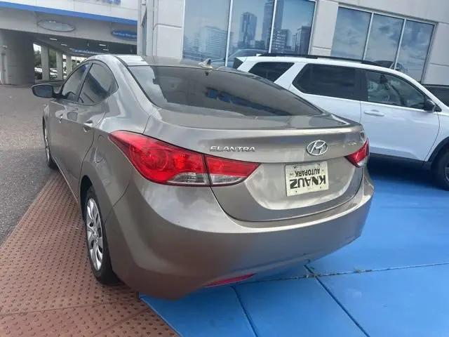 2011 Hyundai Elantra GLS