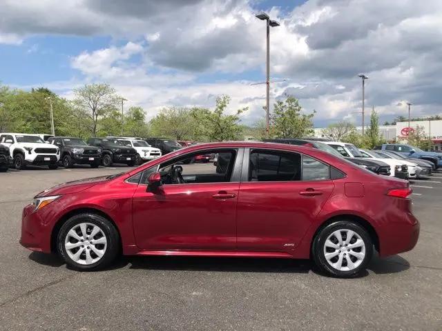 2025 Toyota Corolla Hybrid LE