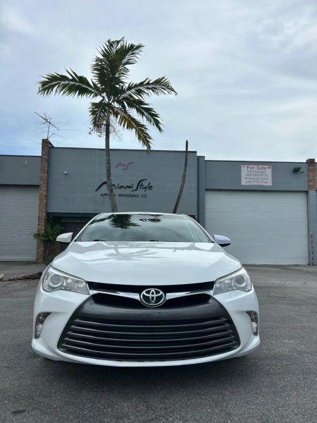 2017 Toyota Camry LE
