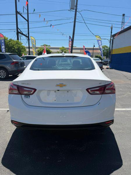2020 Chevrolet Malibu FWD LT