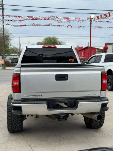 2018 GMC Sierra 2500HD Denali