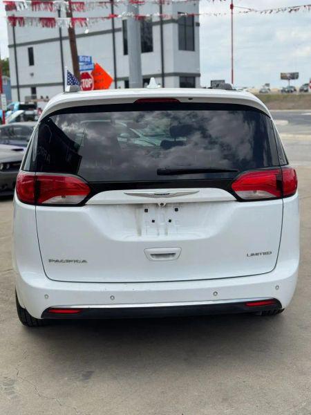 2020 Chrysler Pacifica Limited