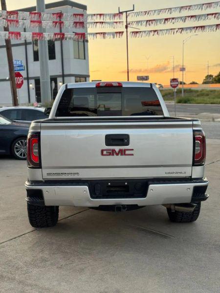 2018 GMC Sierra 1500 Denali