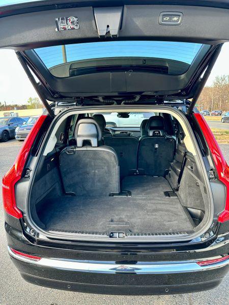 2025 Volvo XC90 B5 Core