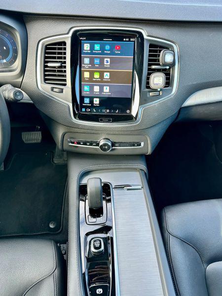2025 Volvo XC90 B5 Core