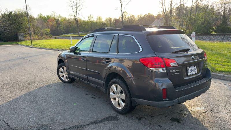 2011 Subaru Outback 2.5i Limited