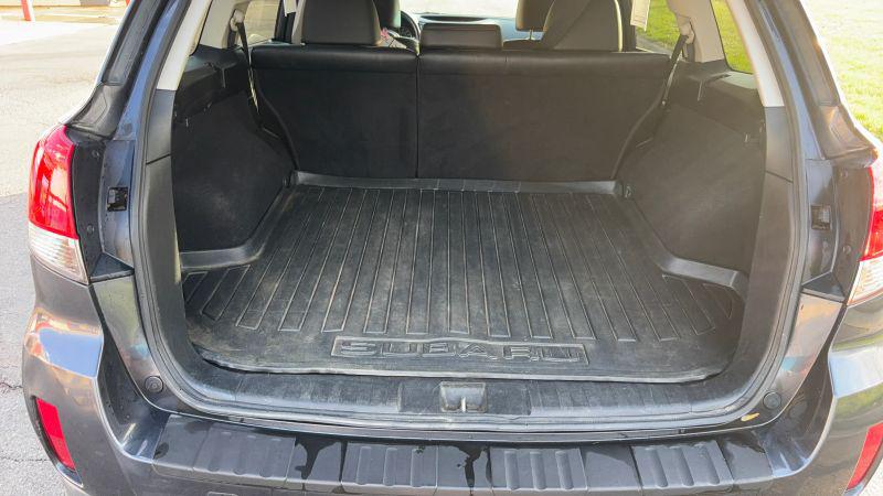 2011 Subaru Outback 2.5i Limited