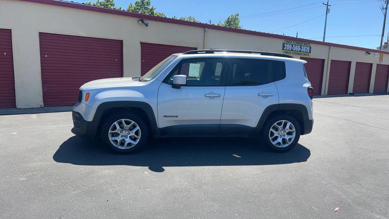 2018 Jeep Renegade Latitude FWD
